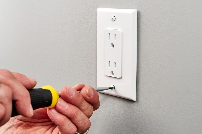thay thế công tắc điện tại nhà