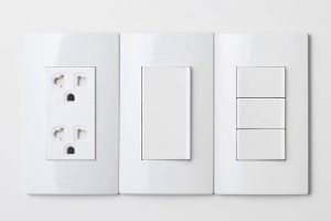 Làm thế nào để thay thế công tắc điện tại nhà đơn giản?